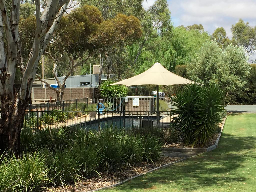 Riverspa Apartments Moama Exterior photo